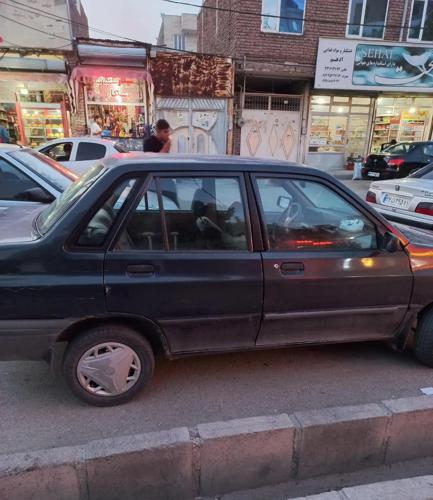 پراید صندوق‌دار بنزینی، مدل ۱۳۸۱