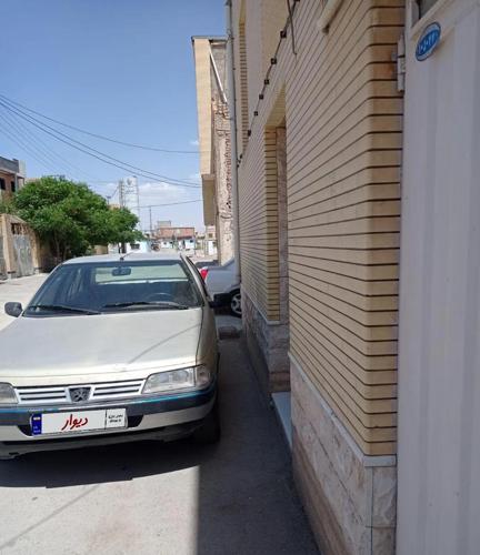 پژو 405 GLX بنزینی، مدل ۱۳۸۴
