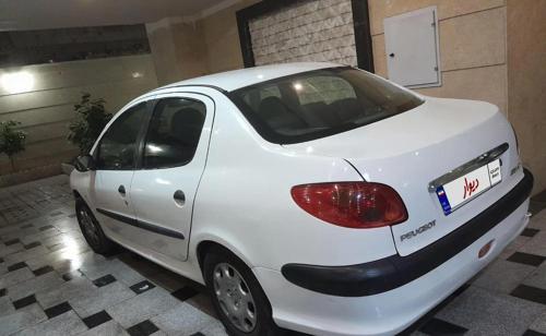 پژو 206 SD V8، مدل ۱۳۸۹ سفارشی کروز دار