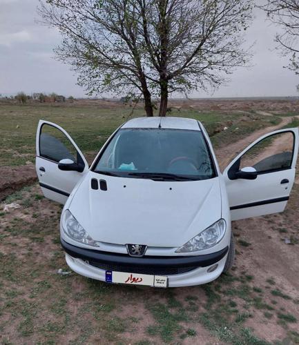 پژو 206 تیپ ۵،sd V8 مدل ۱۳۸۸عروسک