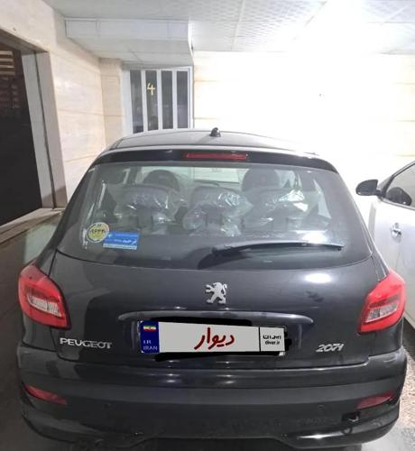 پژو 207i پانوراما اتوماتیک TU5P، مدل ۱۴۰۱