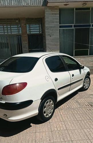 پژو 206 SD V8، مدل ۱۳۹۰