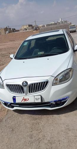 برلیانس H330 اتوماتیک 1650cc، مدل ۱۳۹۷