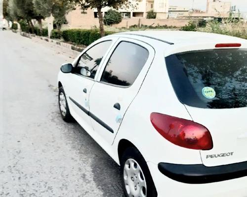 206 تیپ ۵ مدل ۹۴ بی رنگ