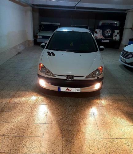 پژو 206 SD V8، مدل ۱۳۹۰ خانگی