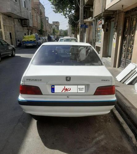 پژو پارس سال