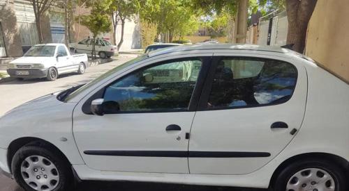 پژو 206 SD V8، مدل ۱۳۹۰