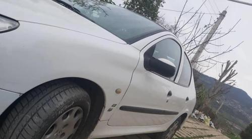 پژو 206 sd