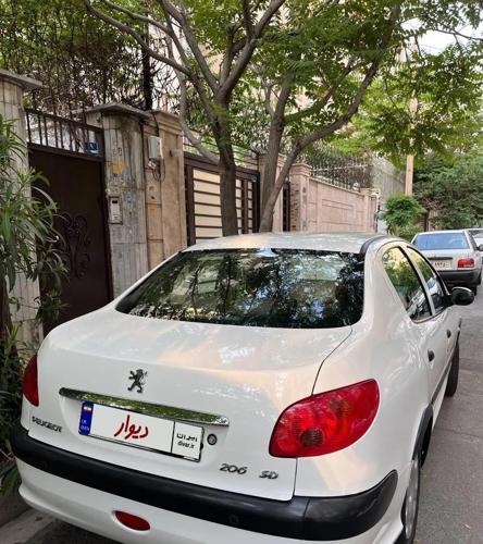 پژو 206 SD V8 مدل ۱۳۹۵