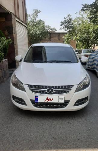 جک J5 اتوماتیک 1800cc، مدل ۱۳۹۳ بدون رنگ