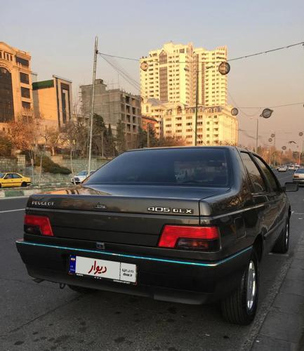 پژو 2000  405 GLX مدل ۱۳۸۰ درحد بدون رنگ