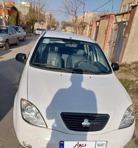 تیبا صندوق‌دار SX، مدل ۱۳۹۴