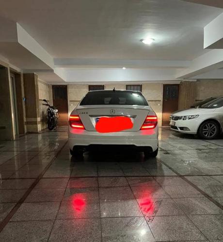 بنز c200 مدل 2013