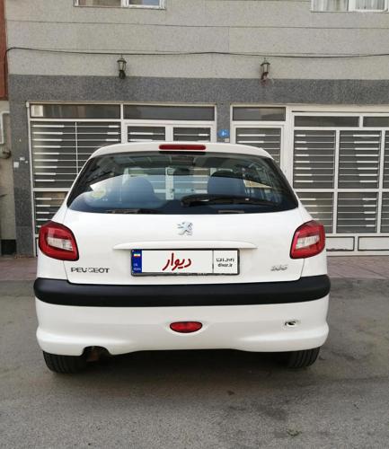 206 تیپ 2