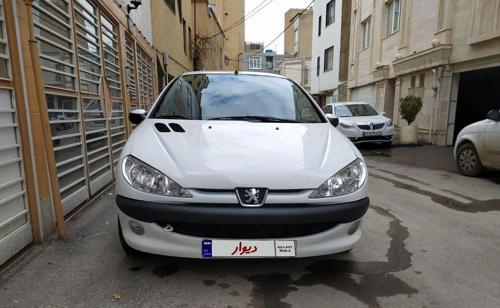 پژو 206 SD V8، آریان سفارشی مدل ۹۰