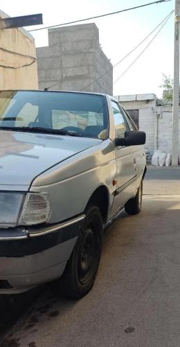 پژو 405 GLi - دوگانه سوز CNG، مدل ۱۳۸۱