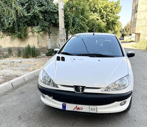 پژو ۲۰۶ تیپ دو مدل ۹۸ کارکرد پایین