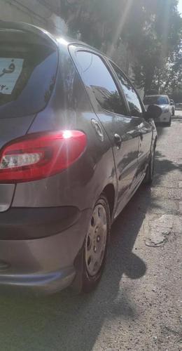پژو 206 سلامت با لوازم اضافه