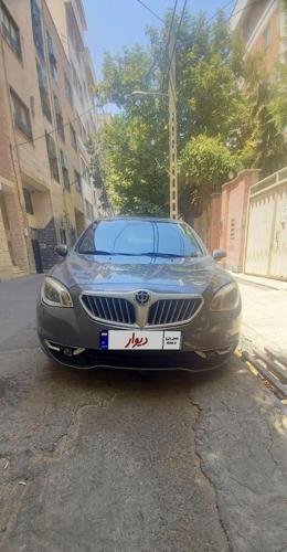 برلیانس H330 اتوماتیک 1650cc، مدل ۱۳۹۹