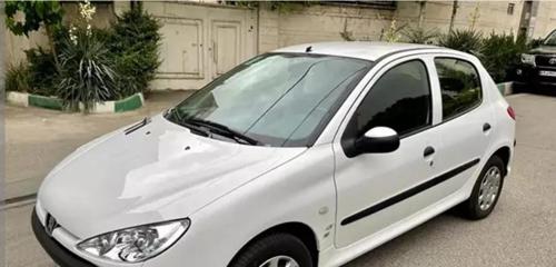 تیپ ۵ ،برج ۱۰ سال ۹۹ ، کارت طلایی دارد.
