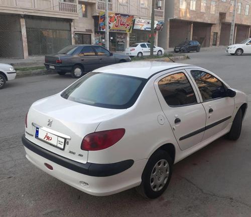 پژو 206 SD V8، مدل ۱۳۹۳