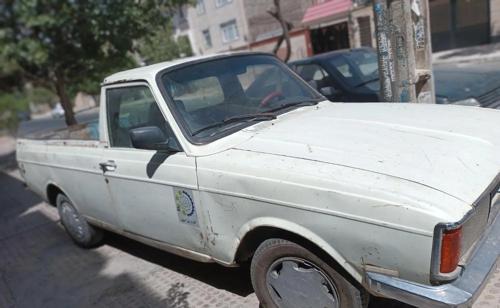 پیکان وانت مدل ۸۲