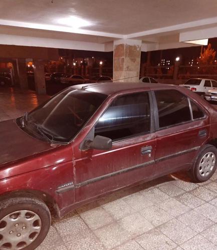 پژو 405 GLX بنزینی، مدل ۱۳۷۸