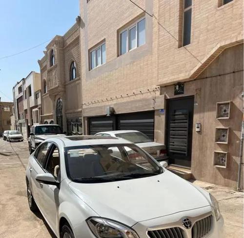 برلیانس H330 اتوماتیک 1500cc، مدل ۱۳۹۵