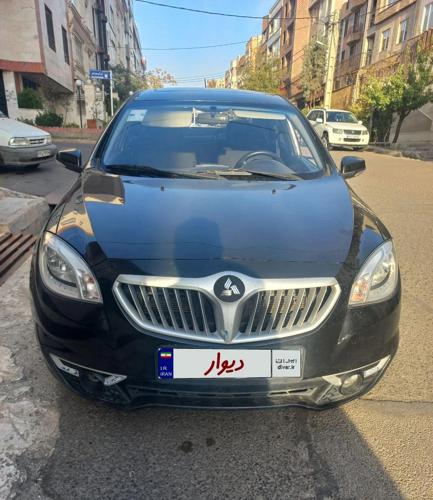 برلیانس H330 اتوماتیک 1500cc، مدل ۱۳۹۶