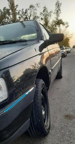 پژو 405 GLX بنزینی، مدل ۱۳۸۲