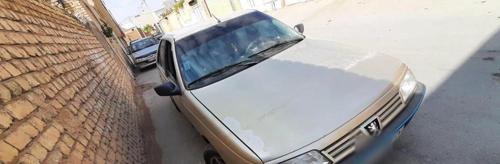 پژو 405 GLX بنزینی، مدل ۱۳۸۲