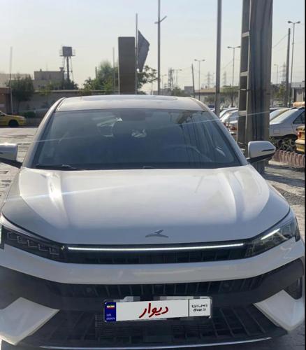 KMC J7 مدل 1402 سفید صفر کیلومتر