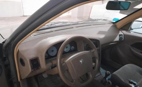 پژو پارس سال