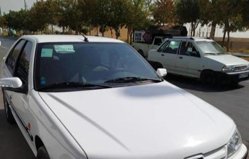 پژو پارس LX TU5، مدل ۱۳۹۵ بیرنگ