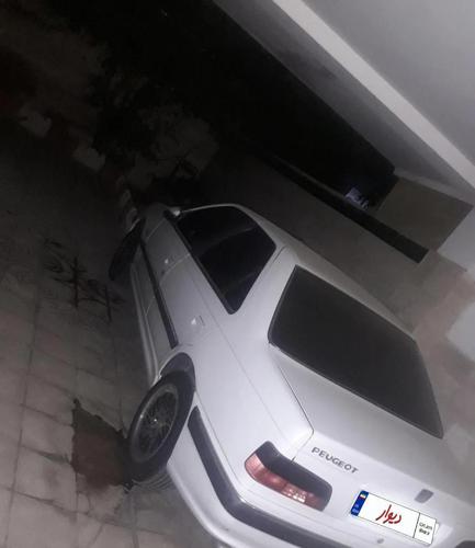 پژو پارس سال، مدل ۱۳۹۴ بیرنگ