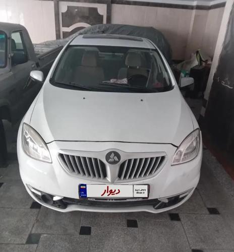 برلیانس H330 اتوماتیک 1500cc، مدل ۱۳۹۵