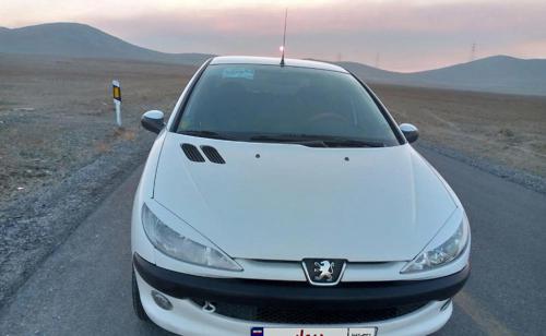 پژو 206 SD V8، مدل ۱۳۹۴ نیم فول