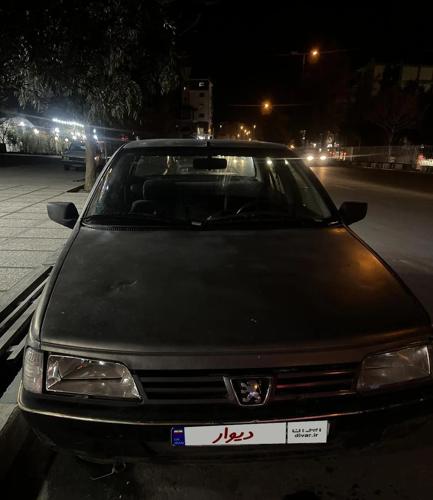 پژو 405 GLX بنزینی، مدل ۱۳۷۷