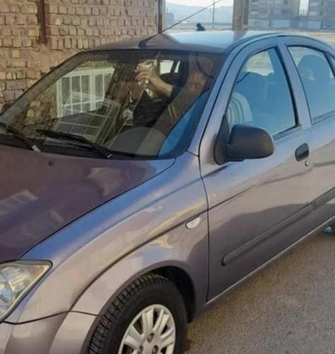 تیبا صندوق‌دار SX، مدل ۱۳۹۰