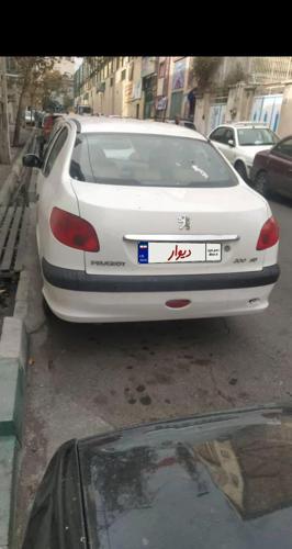 پژو 206 SD V8، مدل ۱۳۹۶ خانگی ،  سالم