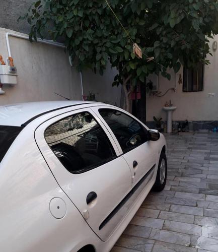 پژو 206 SD V8، مدل ۱۳۹۰