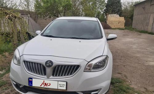 برلیانس H330 اتوماتیک 1650cc، مدل ۱۳۹۷