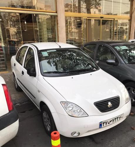 تیبا صندوقدار