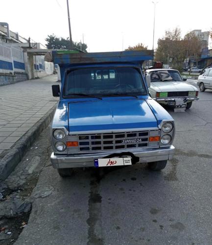 وانت نیسان، مدل ۱۳۸۱