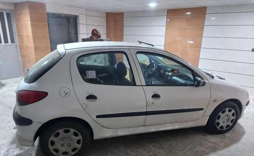 پژو 206 کاملا خانگی  تیپ ۲، مدل ۱۳۹۳