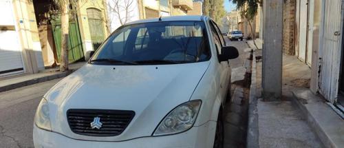 تیبا صندوق‌دار SX، مدل ۱۳۹۵